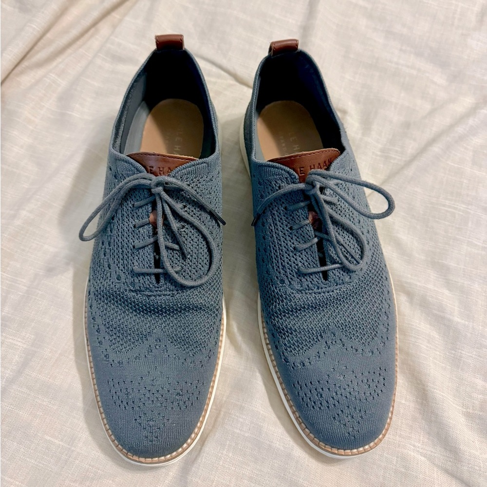 Men’s Cole Haan dress shoes, Grey, excellent condition, knit, wing tip, Grand OS